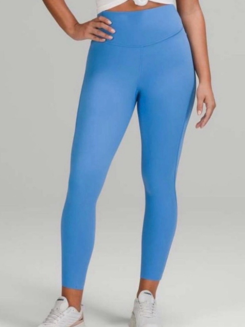 Like New Authentic Lululemon High Rise Crop Align Leggings 23” in Blue Nile